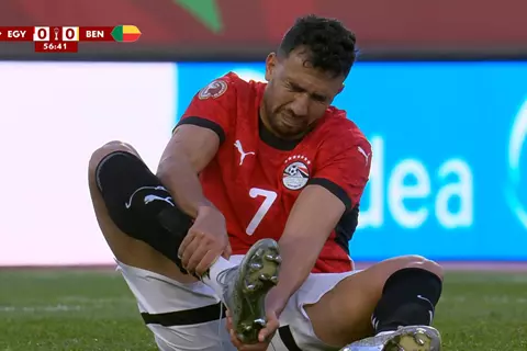 ثاني الإصابات.. تريزيجيه يغادر مباراة مصر وبنين في كأس أمم أفريقيا (صور)